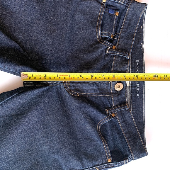 Banana Republic • Dark Wash Boot Cut Jean - Picture 6 of 8